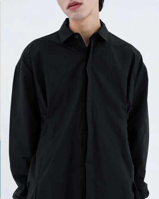 Chic and Composed: The White Brisk Trend